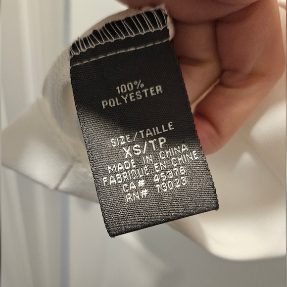 31. SUZY SHIER Diamond Encrusted V-neck sleeveless dress top Small - Picture 2 of 2